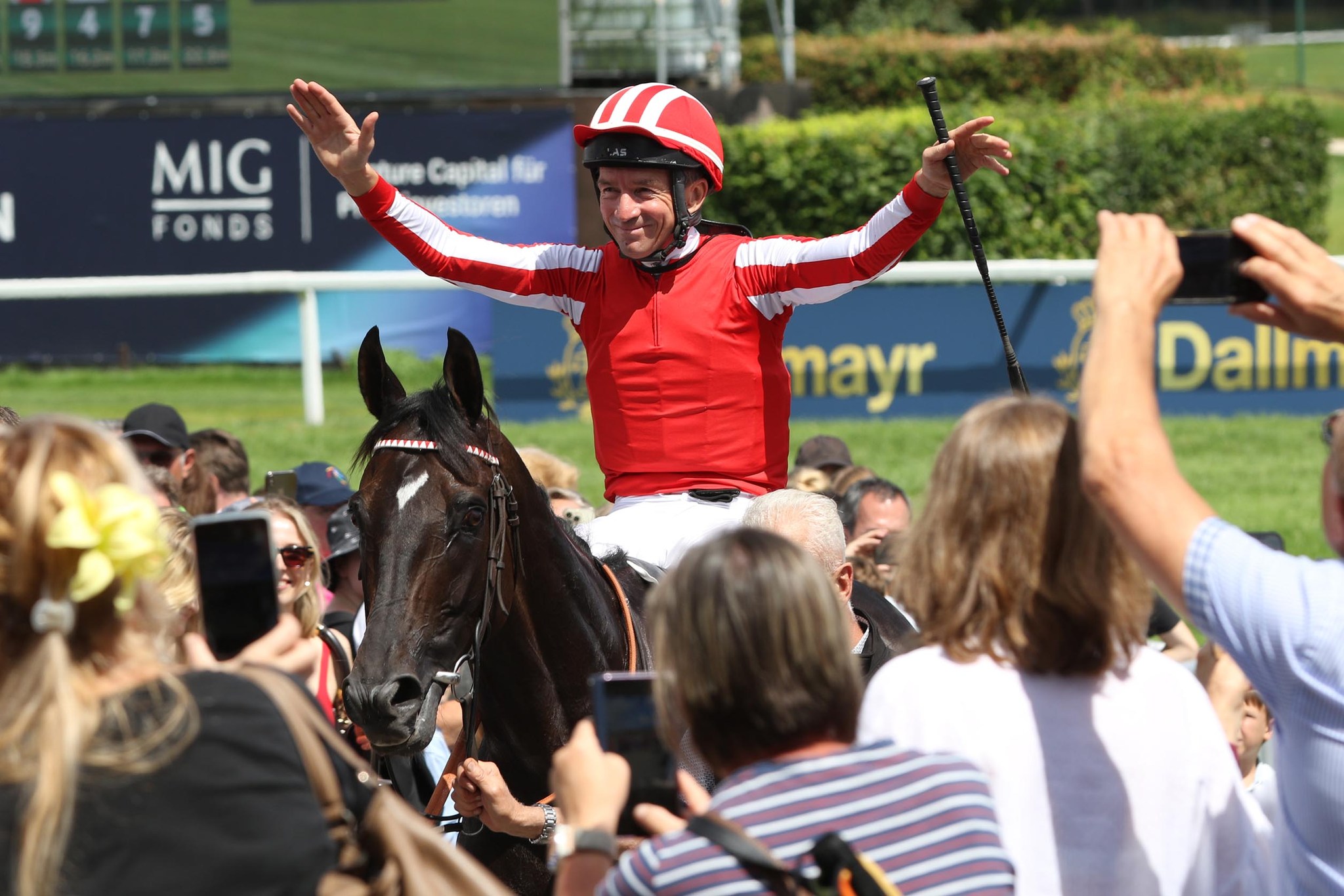 Schon 5 Tage ist der letzte Ritt von Adrie de Vries her....